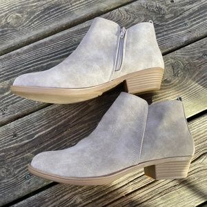 Shoes: Light Beige Suede Ankle Boots (Women's size 9)